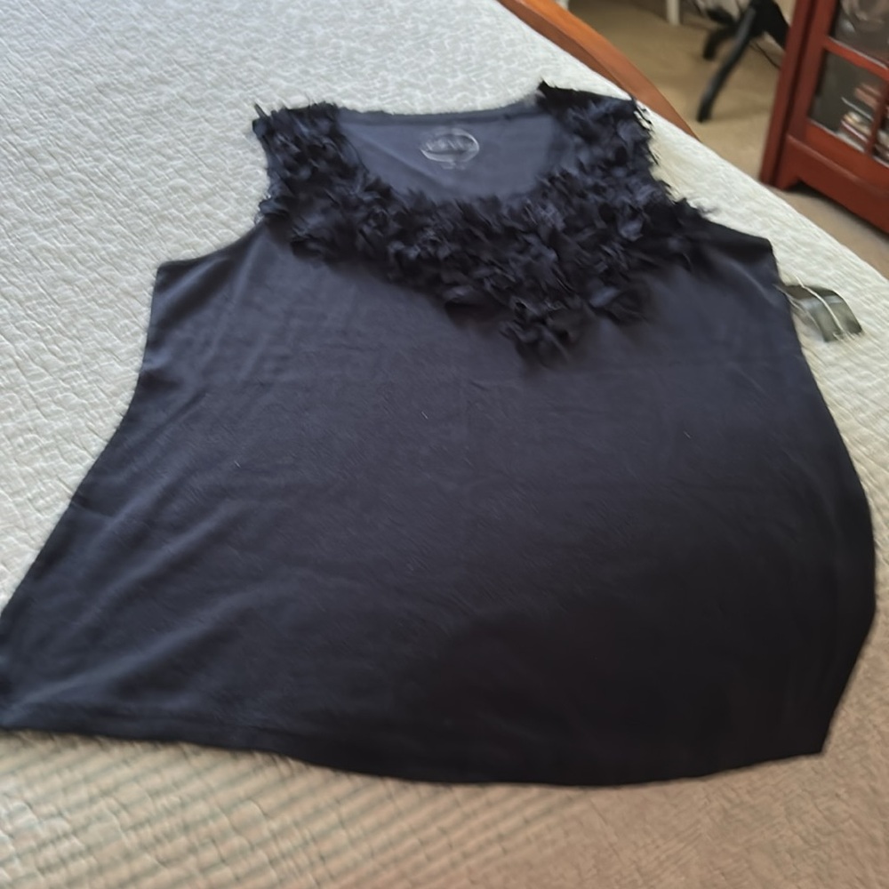 Navy Ruffled Tank Top with Textured Neckline - Picture 2 of 4